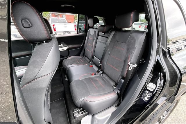 Used 2024 Mercedes-Benz GLB 250 image 19