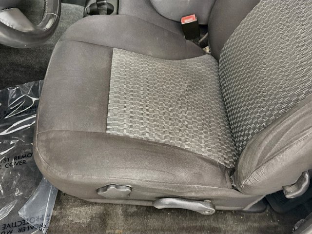 Used 2012 Chevrolet Colorado LT RWD image 18