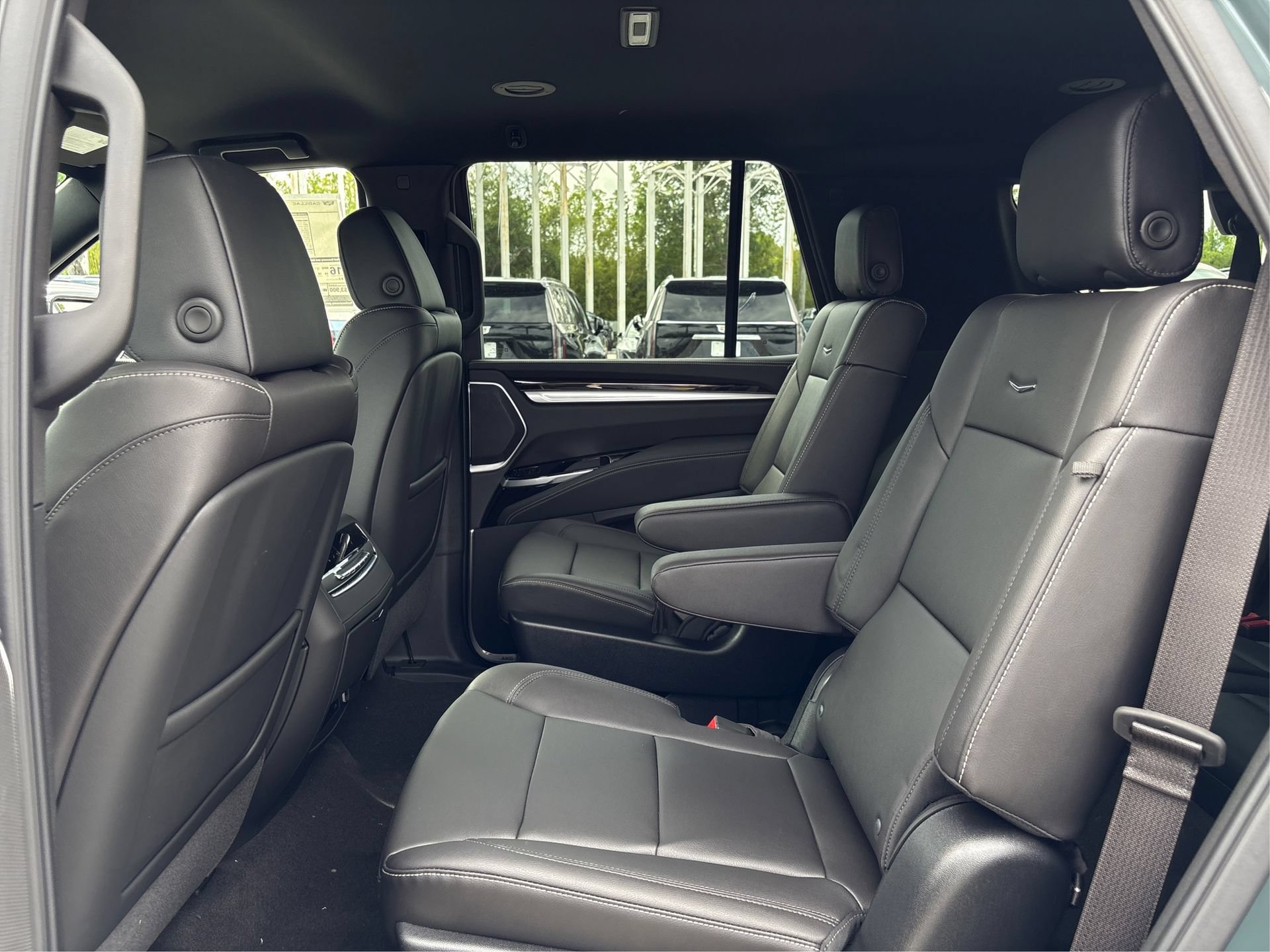 New 2026 Cadillac Escalade 4WD image 10