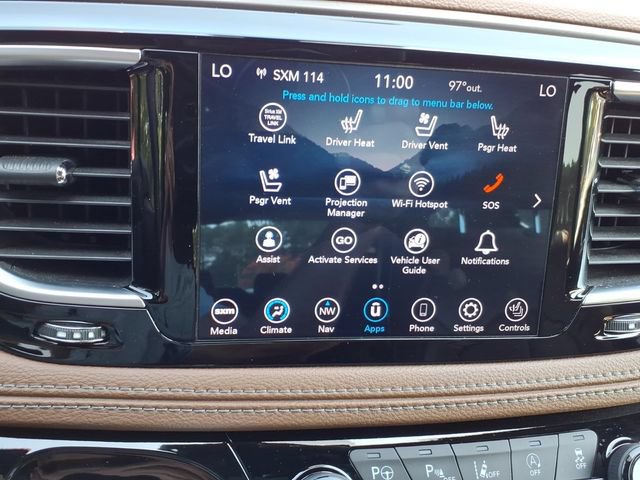 Used 2020 Chrysler Pacifica Limited w/ Advanced Safetytec Group FWD image 26