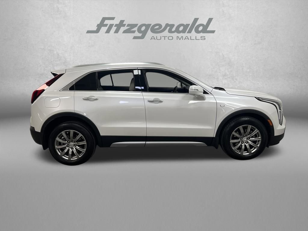 Used 2020 Cadillac XT4 Premium Luxury w/ Enhanced Visibility Package image 7