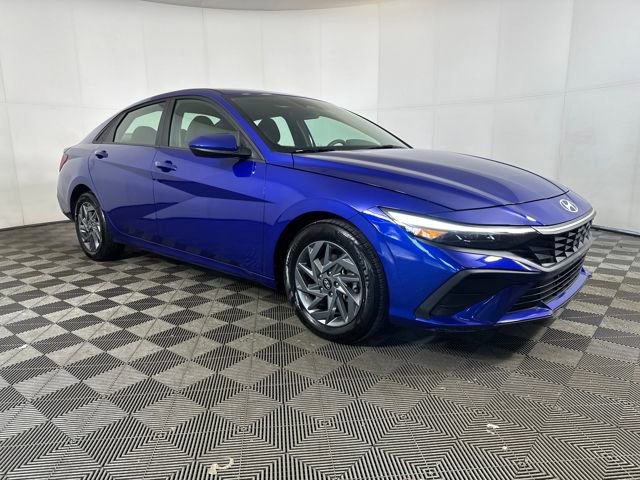 Certified 2024 Hyundai Elantra SEL video 2