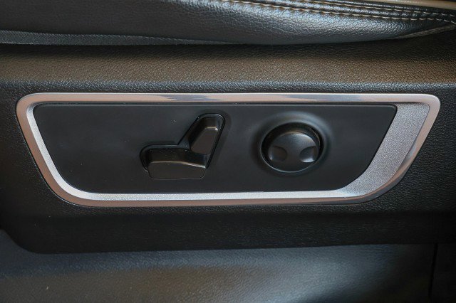 Used 2022 RAM 1500 Laramie image 11