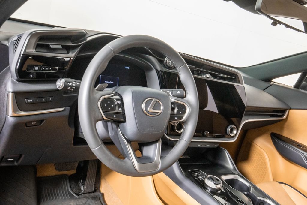 Used 2024 Lexus RZ 300e Premium w/ Technology Package image 17