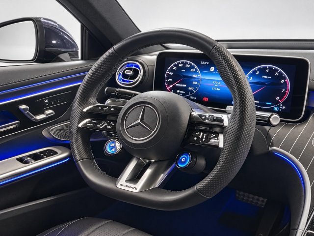 Used 2025 Mercedes-Benz CLE 53 AMG 4MATIC Coupe image 27