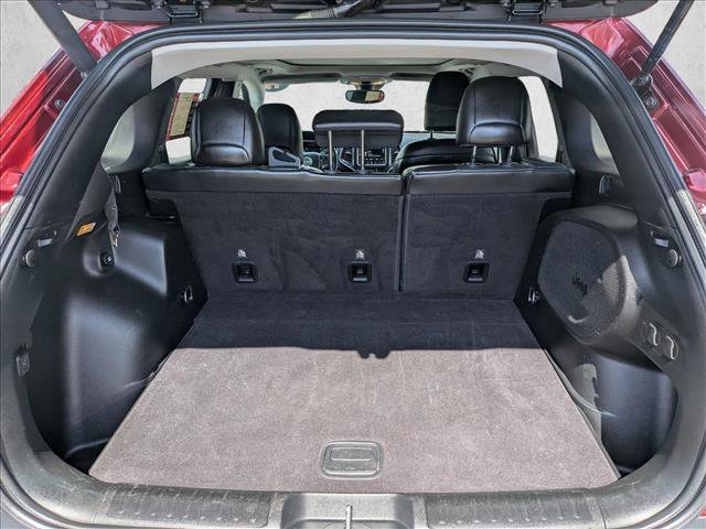 Used 2019 Jeep Cherokee Trailhawk AWD/4WD image 20