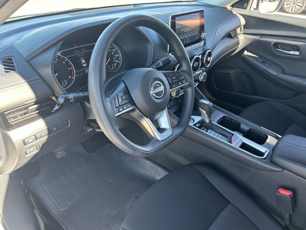 Used 2024 Nissan Sentra SV FWD image 19