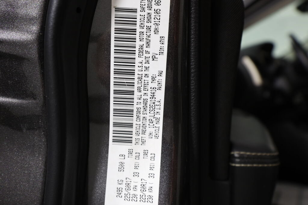 Used 2014 Jeep Cherokee Latitude FWD image 40