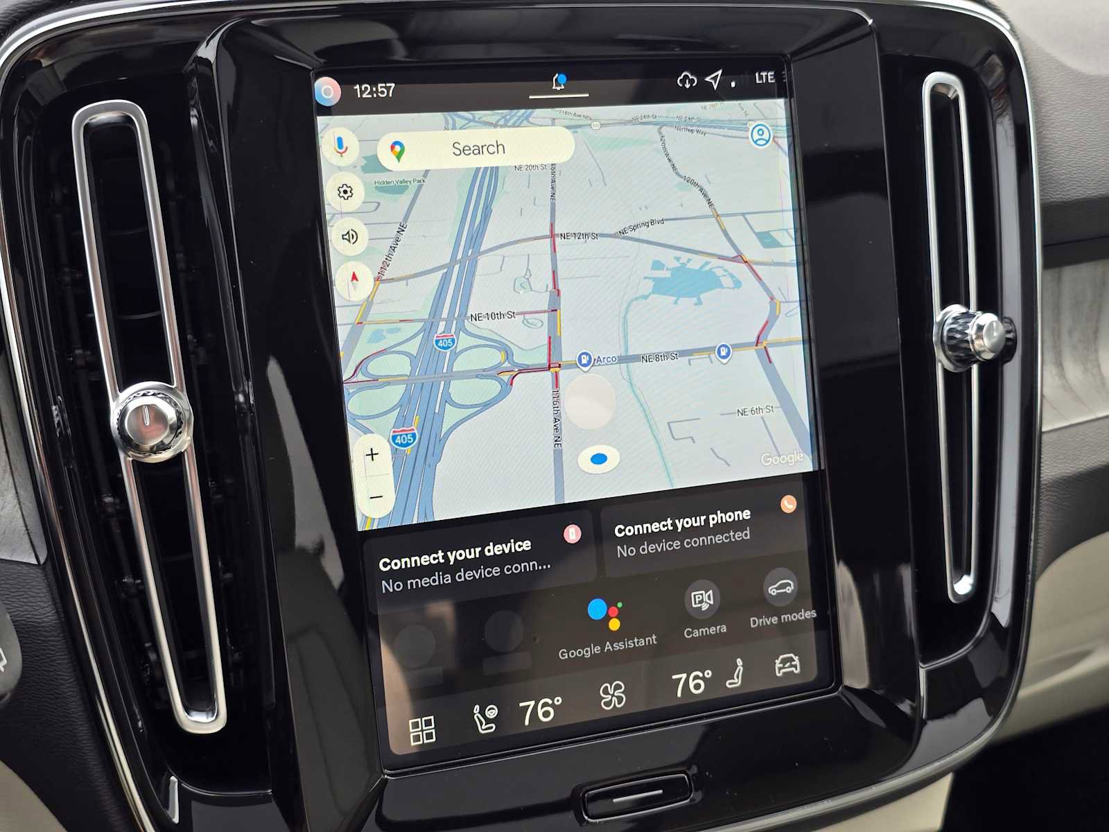 New 2026 Volvo XC40 B5 Ultra w/ Climate Package image 29