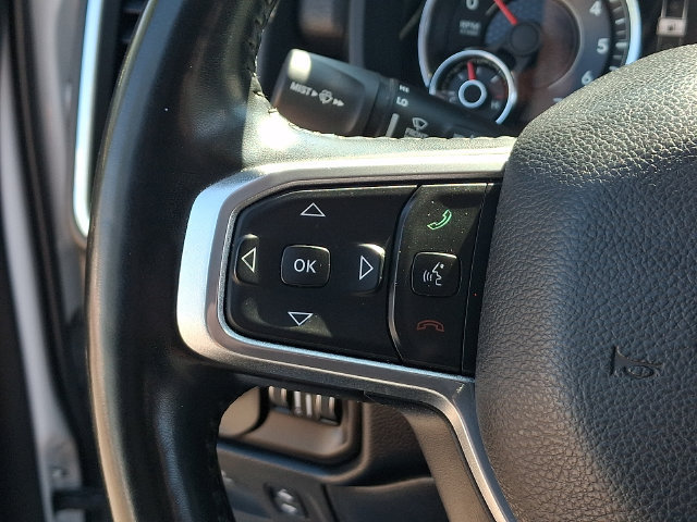 Used 2021 RAM 1500 Laramie AWD/4WD image 7