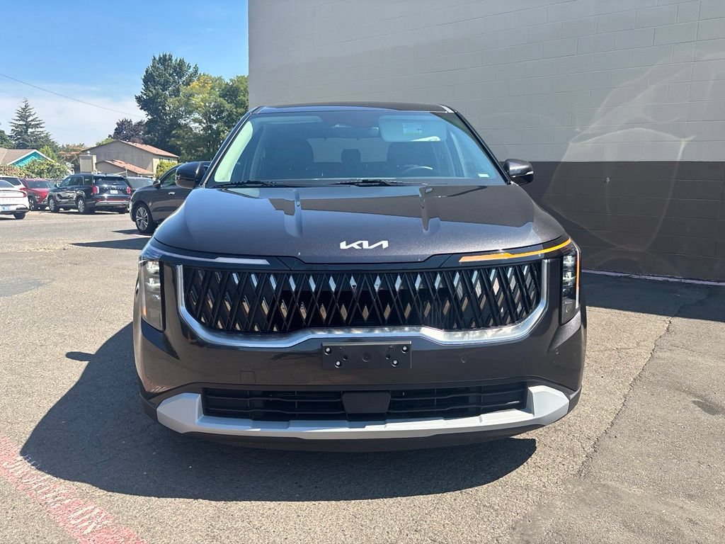 Used 2026 Kia Carnival LXS FWD image 13