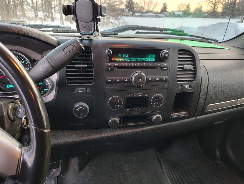 Used 2008 Chevrolet Silverado 1500 LT w/ Power Pack Plus image 10