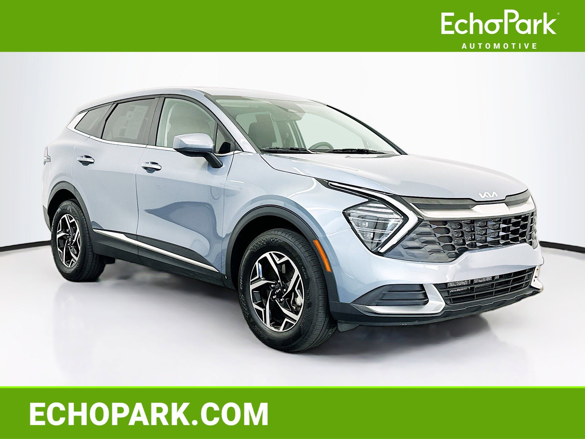 Used 2025 Kia Sportage LX AWD/4WD image 1