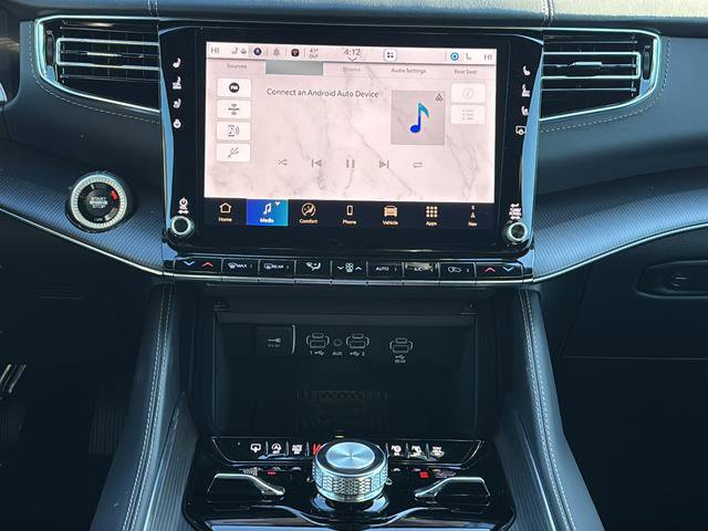 New 2026 Jeep Grand Wagoneer Summit w/ Rear Seat Video Group I image 24