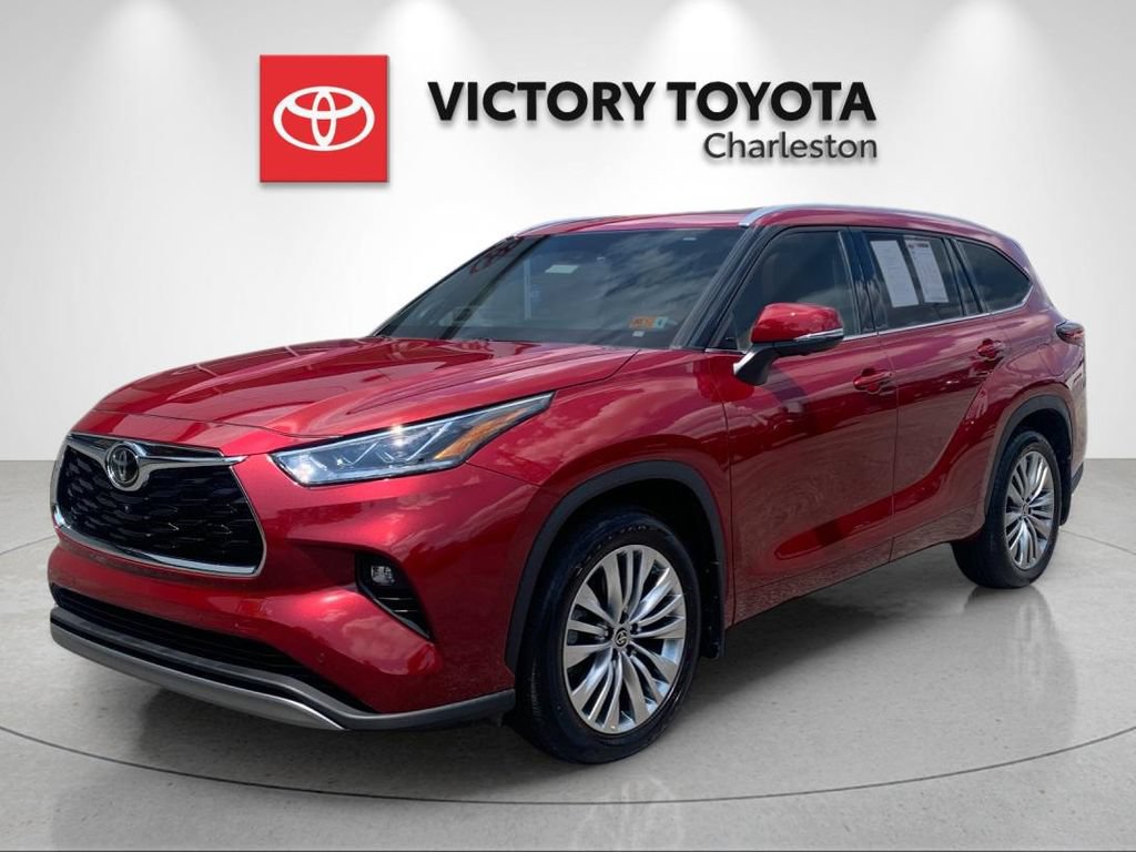 Used 2025 Toyota Highlander Platinum