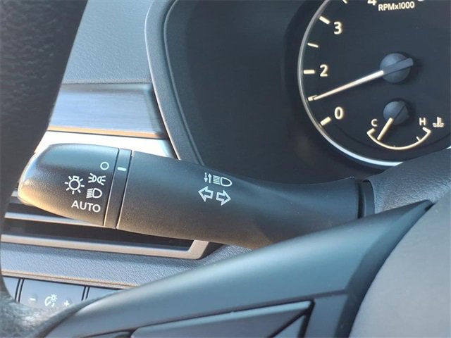 Used 2024 Nissan Altima 2.5 SV image 26