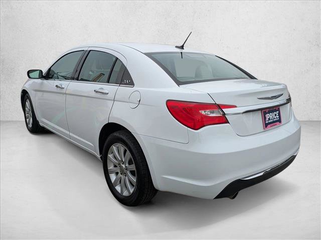 Used 2013 Chrysler 200 Limited image 8