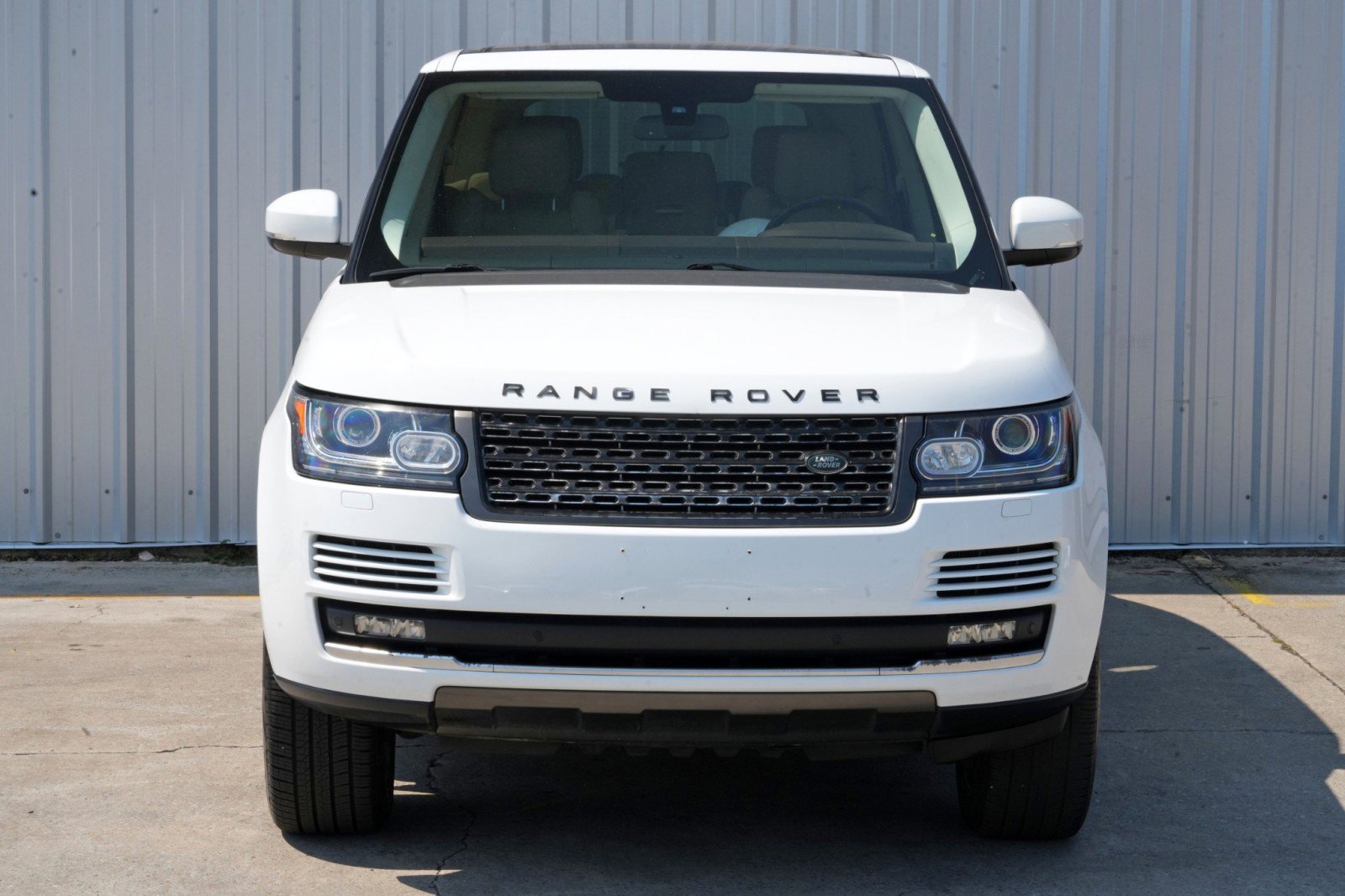 Used 2015 Land Rover Range Rover Supercharged image 45