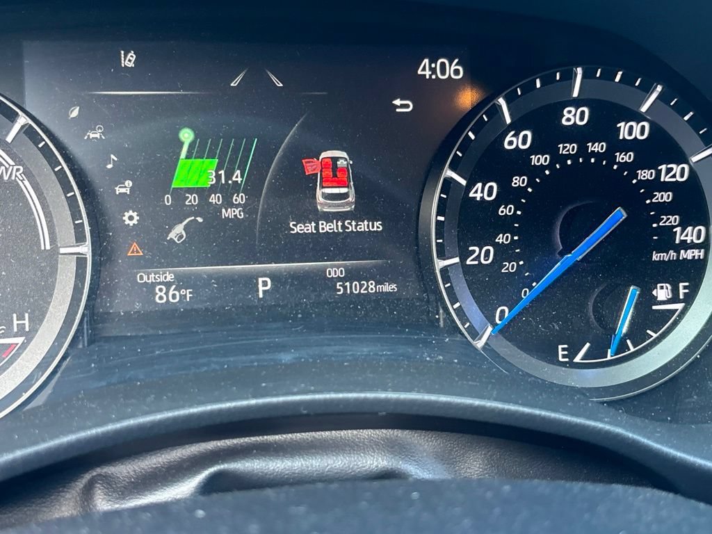 Used 2021 Toyota Highlander XLE FWD image 20