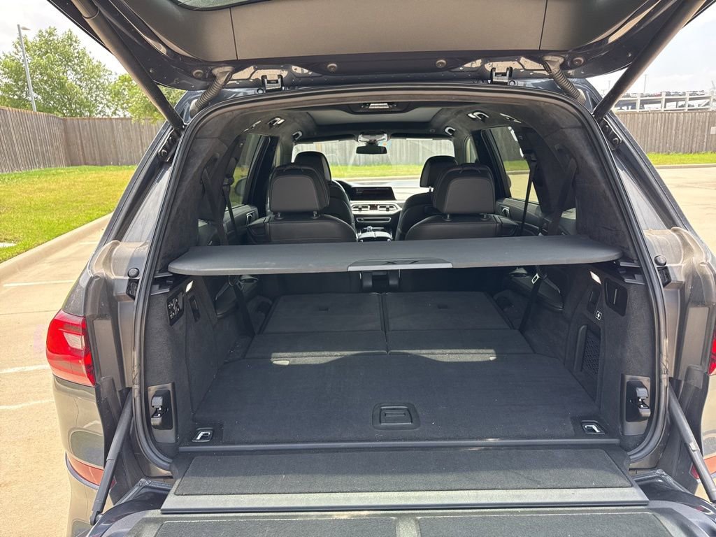 Used 2022 BMW X7 M50i w/ Executive Package AWD/4WD image 15