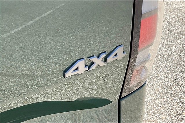 New 2026 Nissan Frontier SV w/ SV Convenience Package image 9