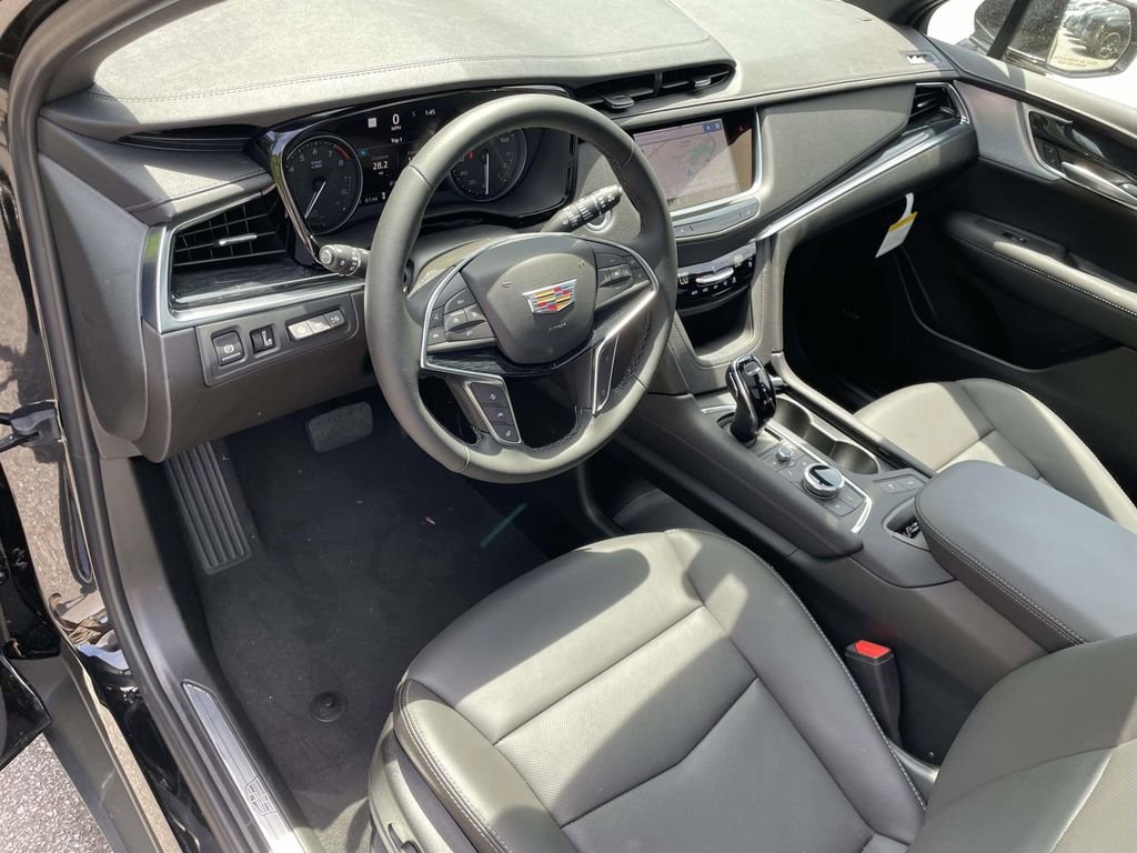 New 2026 Cadillac XT5 Premium Luxury w/ Driver Assist Package FWD image 18