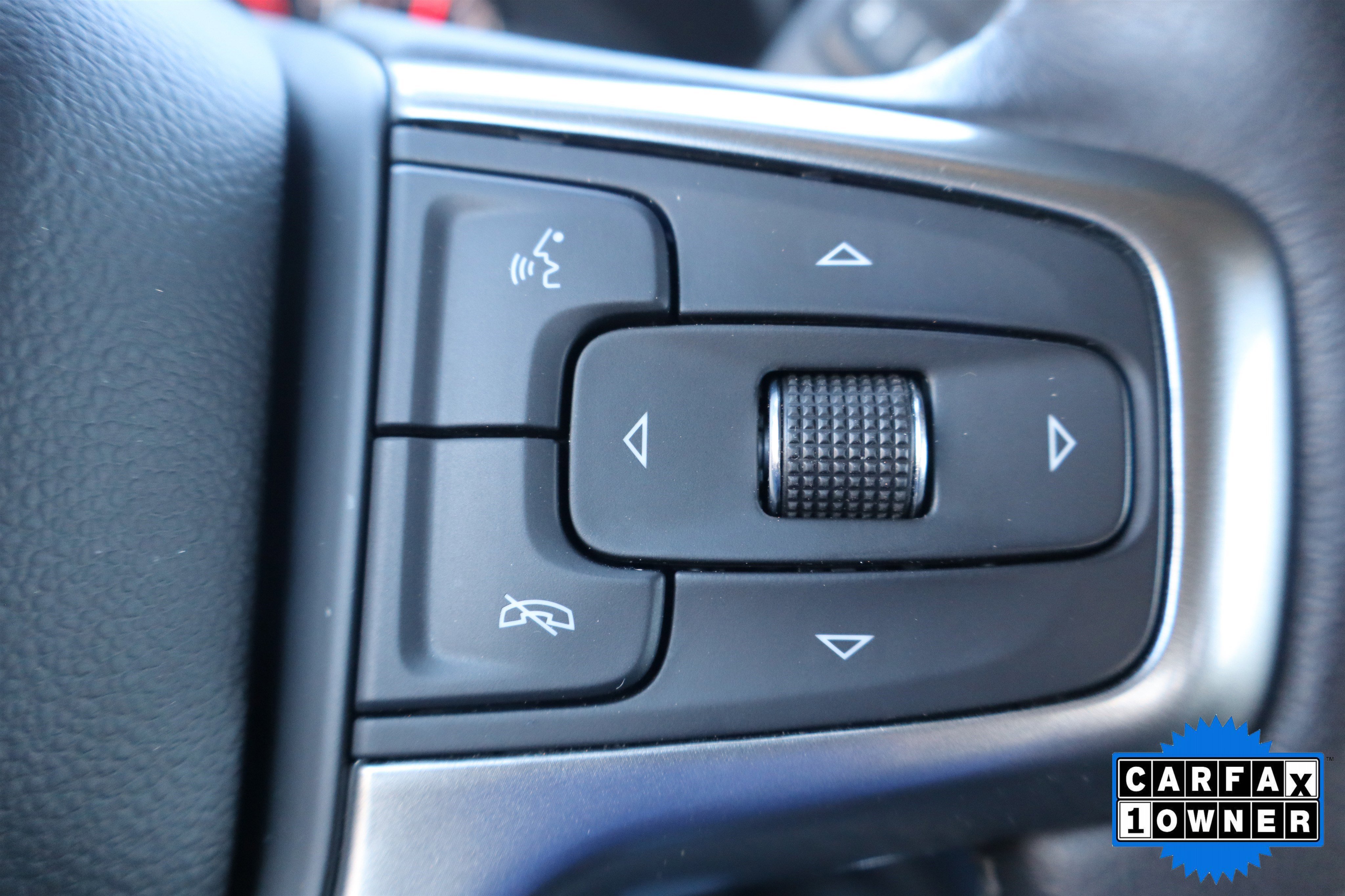 Certified 2021 Chevrolet Silverado 2500 LTZ w/ LTZ Convenience Package image 28