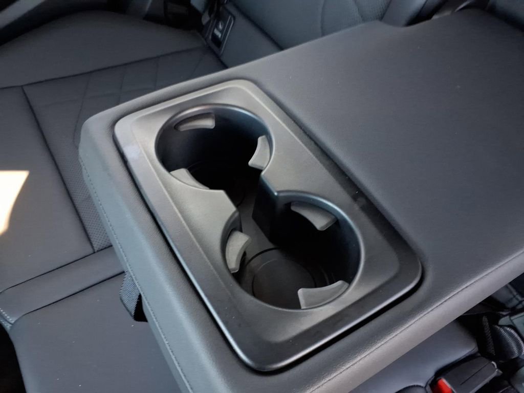 Used 2024 BMW X1 M35i w/ Premium Package image 31