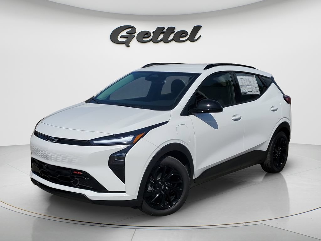 Used 2027 Chevrolet Bolt RS FWD image 1