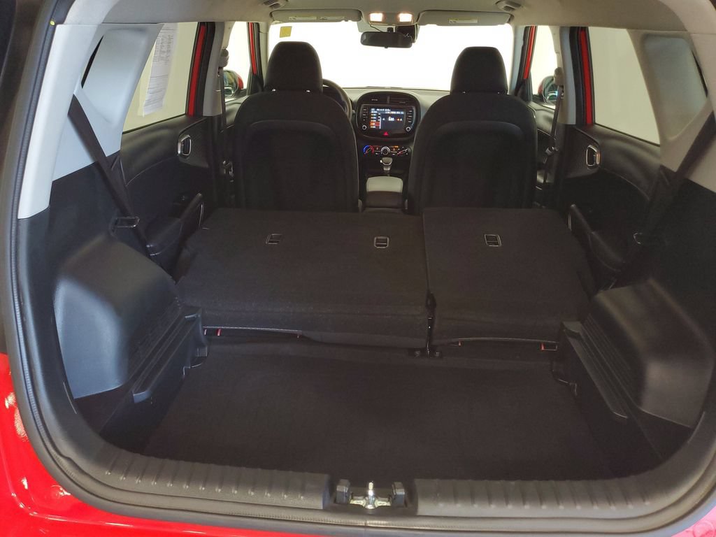 Certified 2025 Kia Soul LX w/ LX Technology Package FWD image 25