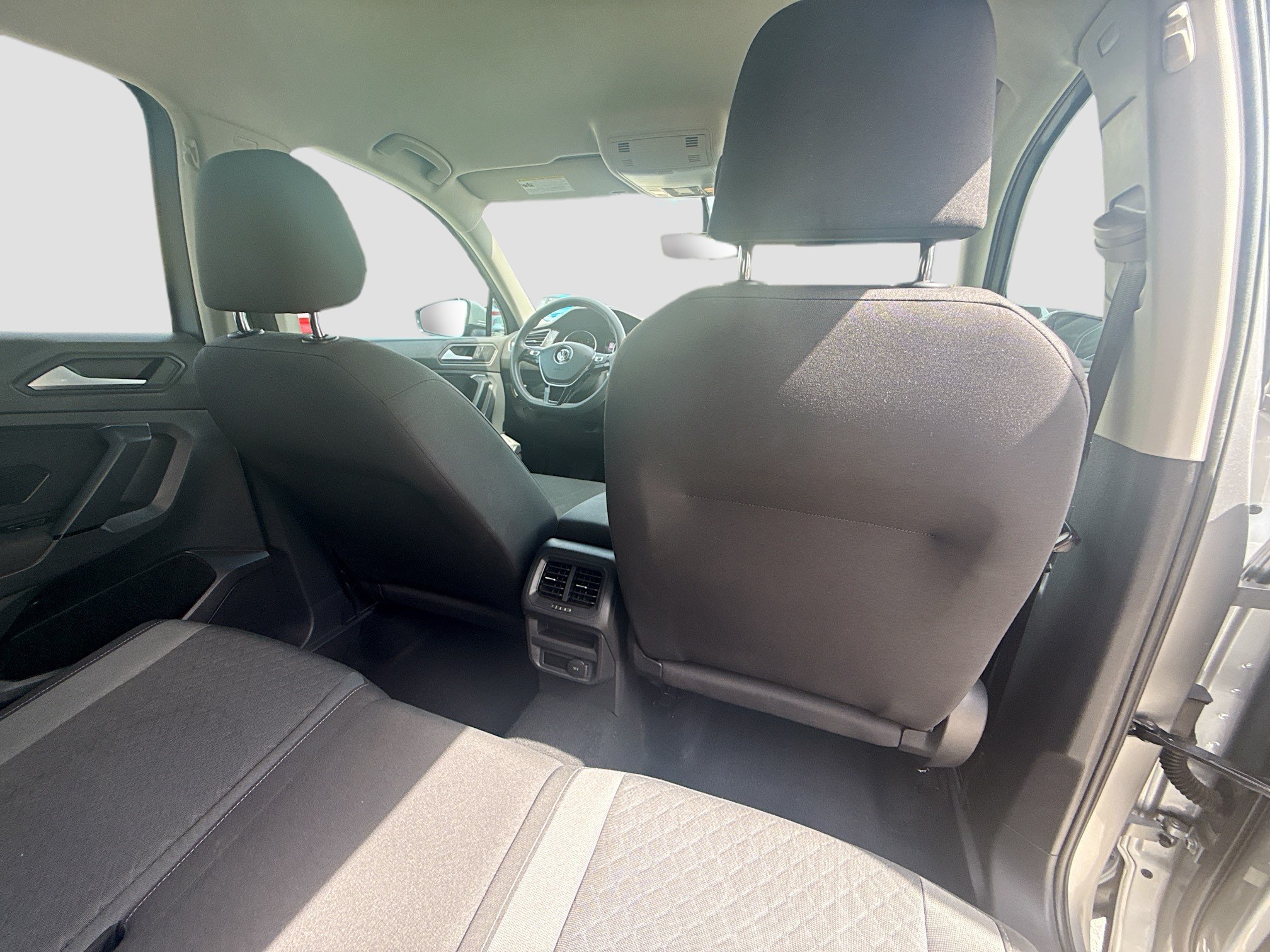 Used 2019 Volkswagen Tiguan S w/ Driver Assistance Package FWD image 29