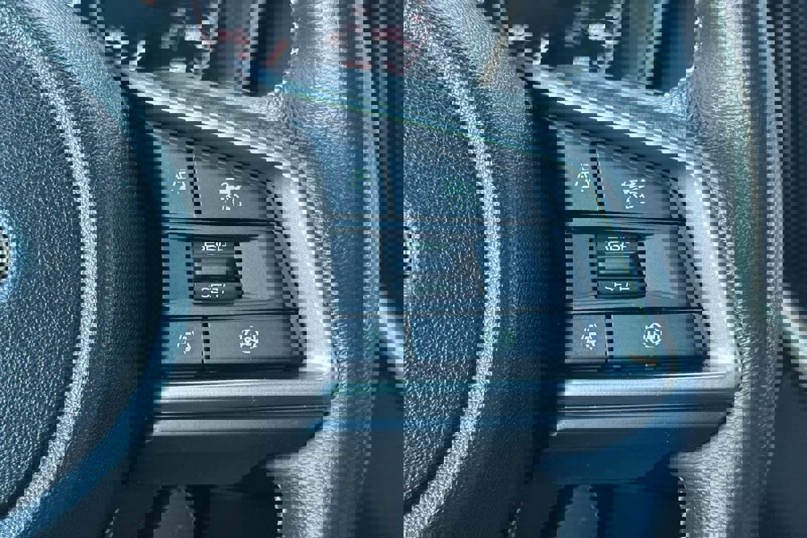 Used 2024 Subaru Ascent Limited w/ Technology Package image 30