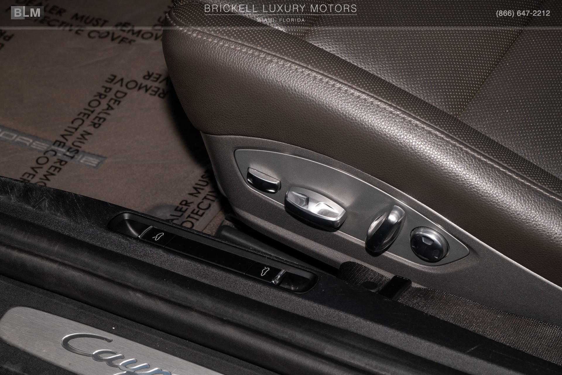 Used 2018 Porsche 718 Cayman RWD image 47
