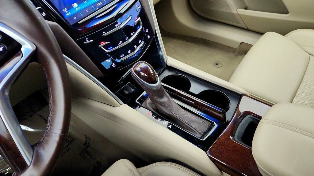 Used 2017 Cadillac XTS Luxury w/ Driver Awareness Package AWD/4WD image 17