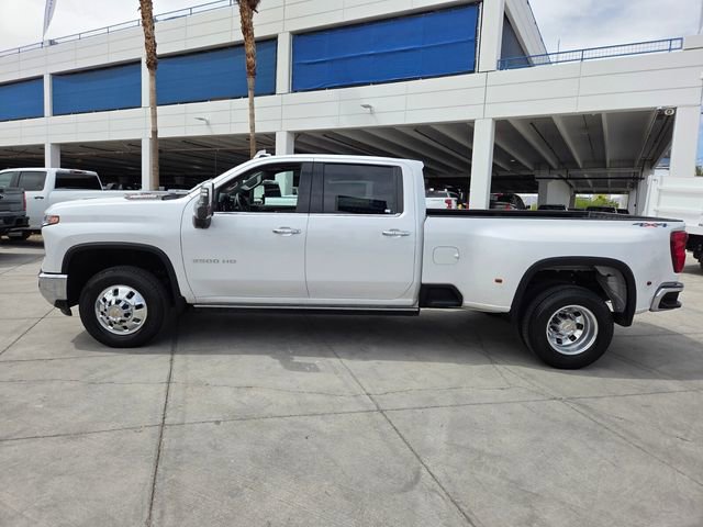 Certified 2024 Chevrolet Silverado 3500 LTZ w/ LTZ Plus Package image 3