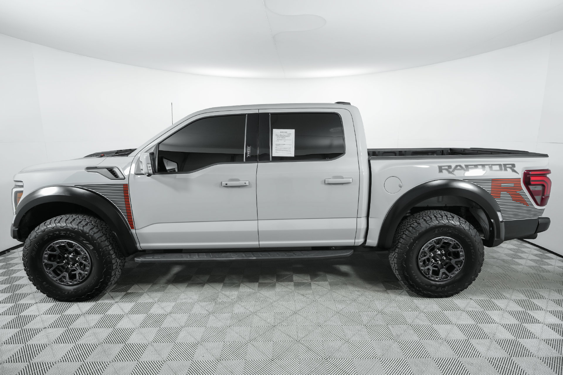 Used 2024 Ford F150 Raptor w/ Equipment Group 803A Raptor R AWD/4WD image 68