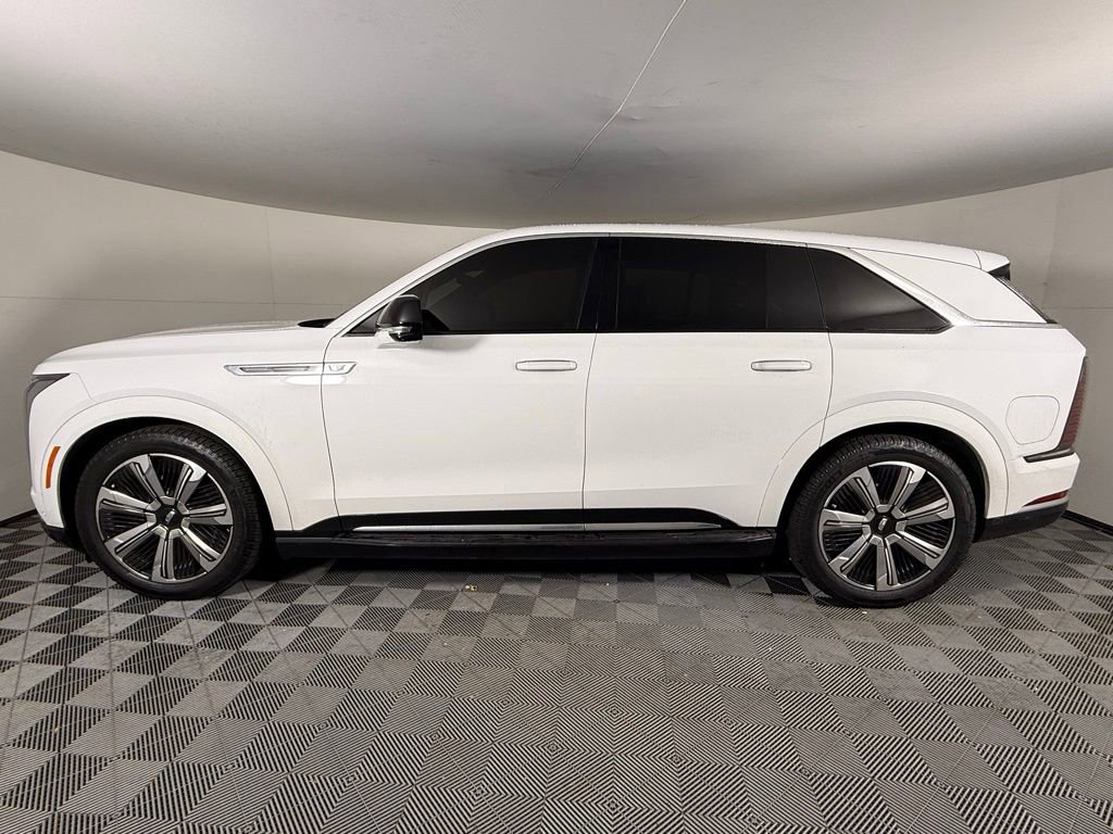 Used 2025 Cadillac Escalade IQ Luxury 1 image 2