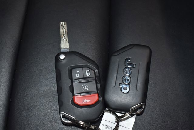 Certified 2024 Jeep Wrangler Unlimited Rubicon image 23