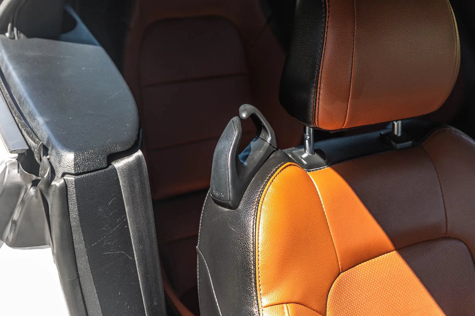 Used 2018 Ford Mustang Premium RWD image 47