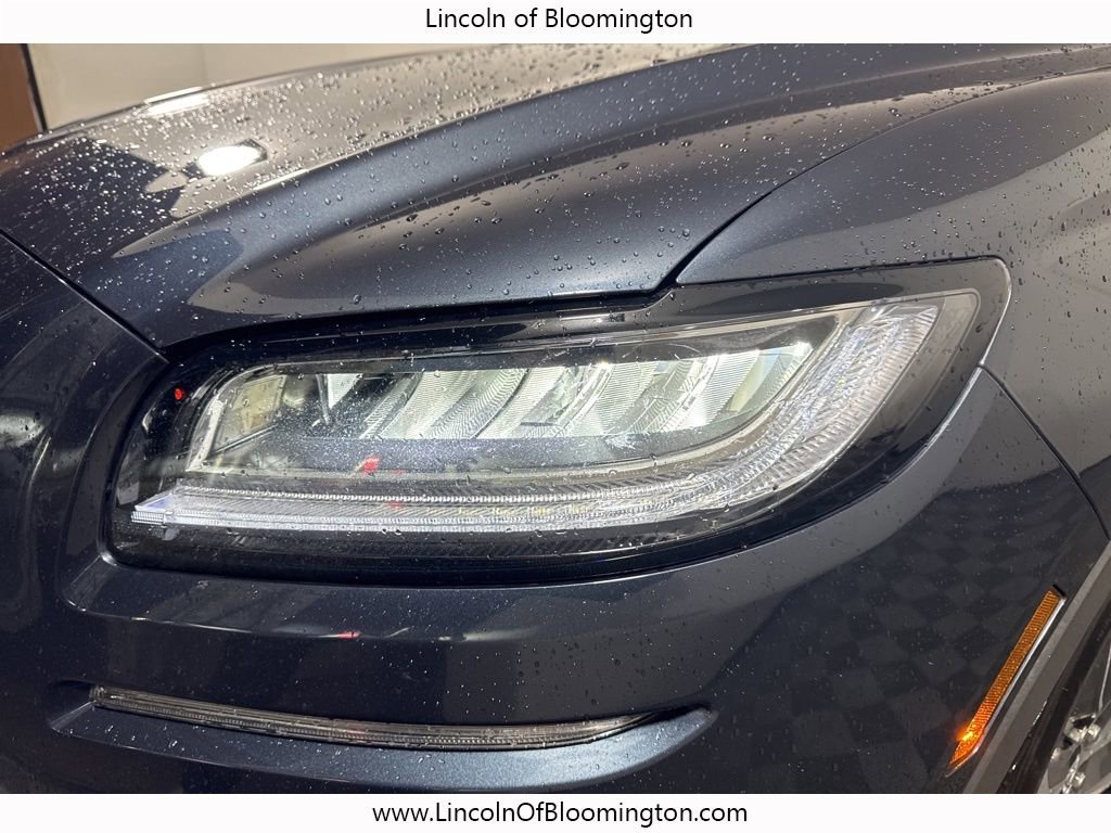 Used 2022 Lincoln Nautilus Reserve image 15
