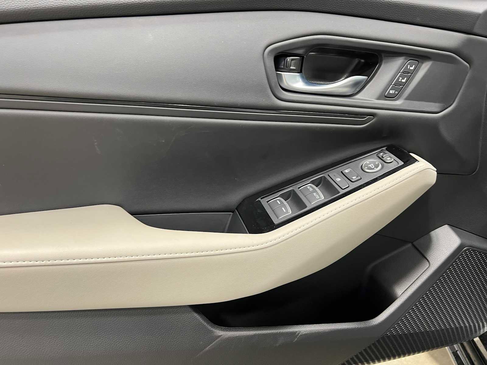 New 2025 Honda Accord Touring image 13