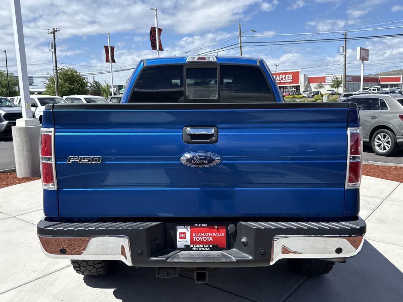 Used 2014 Ford F150 XLT w/ Equipment Group 302A Luxury AWD/4WD image 4