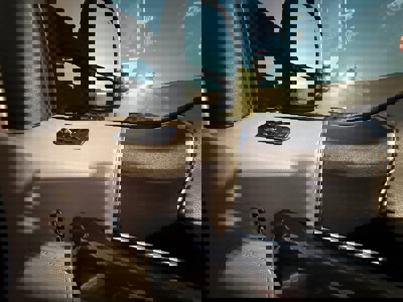 Used 2015 Ford F150 XLT image 39