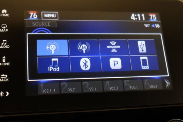 Used 2022 Honda CR-V Touring image 23