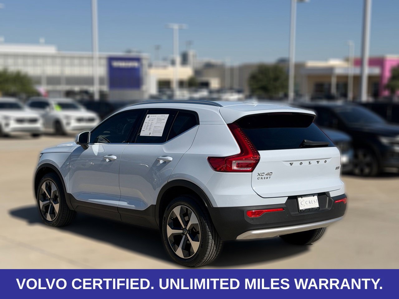 Certified 2024 Volvo XC40 B5 Core AWD/4WD image 11
