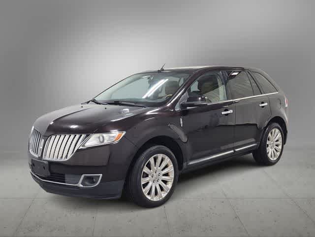 Used 2013 Lincoln MKX AWD image 4