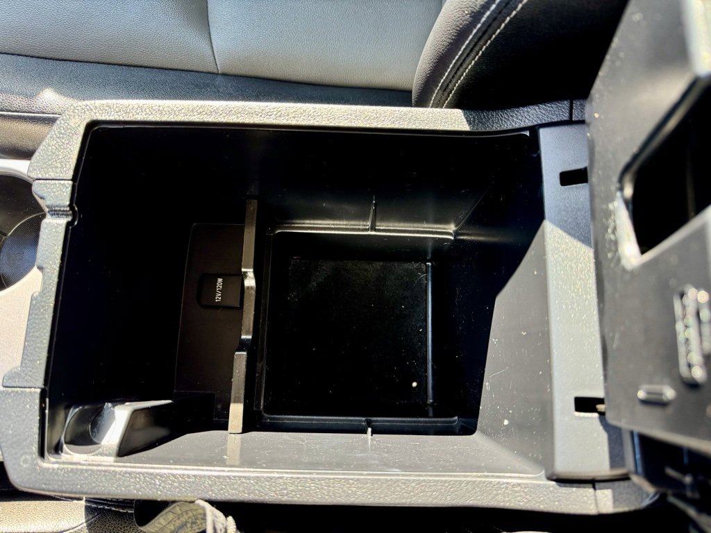 Used 2017 Toyota 4Runner SR5 Premium image 41