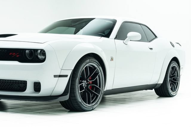 Used 2020 Dodge Challenger R/T Scat Pack RWD image 9