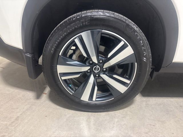 Used 2021 Nissan Rogue SL image 27