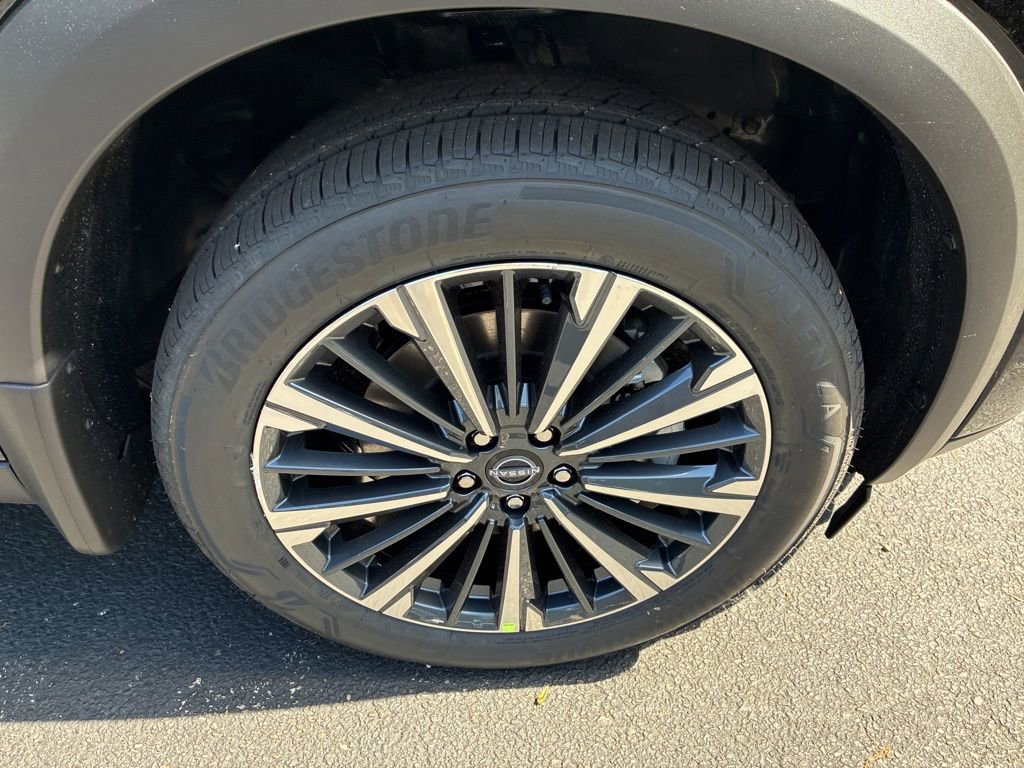 New 2026 Nissan Pathfinder Platinum AWD/4WD image 9